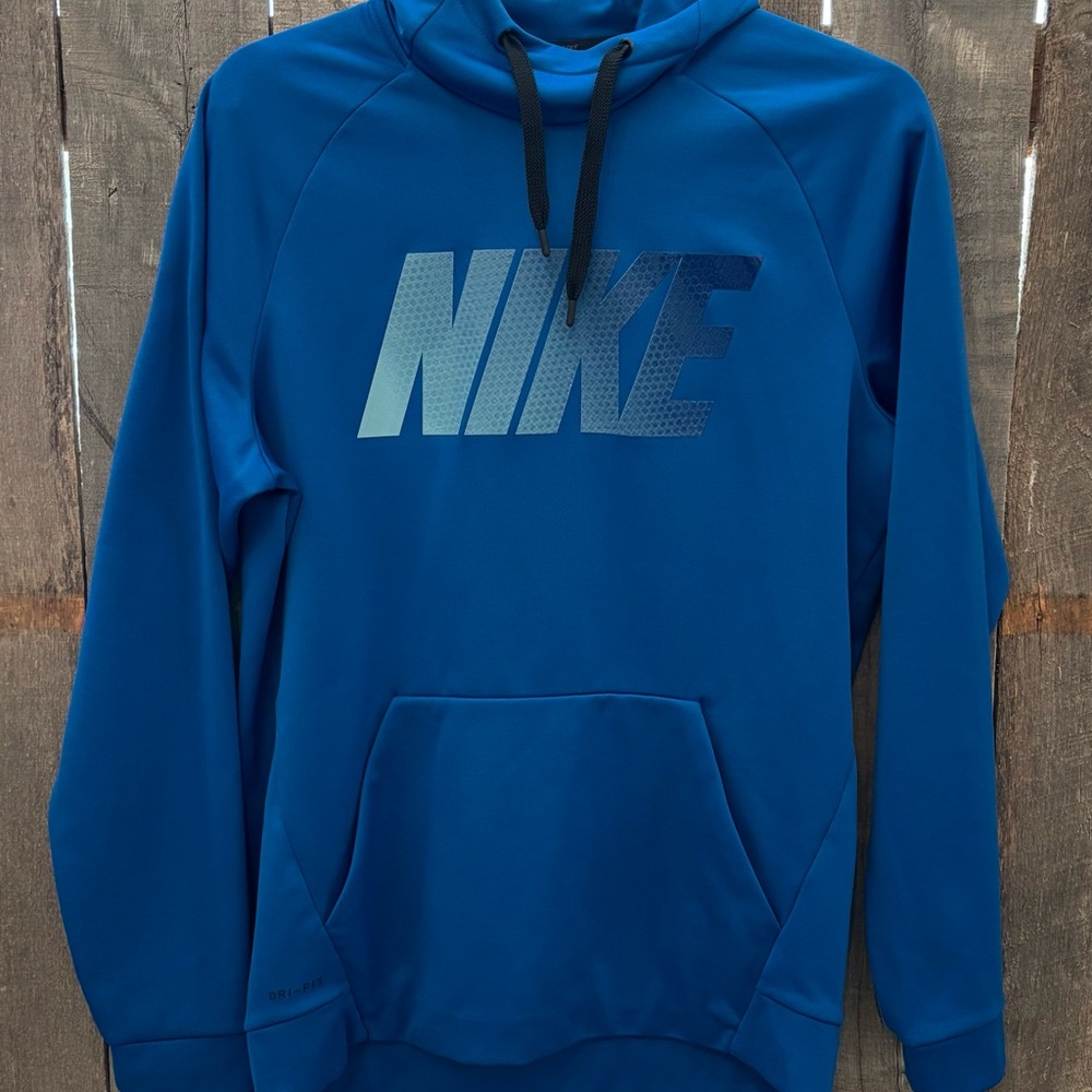 Nike Men's Therma Training dri-fit hoodie, size medium